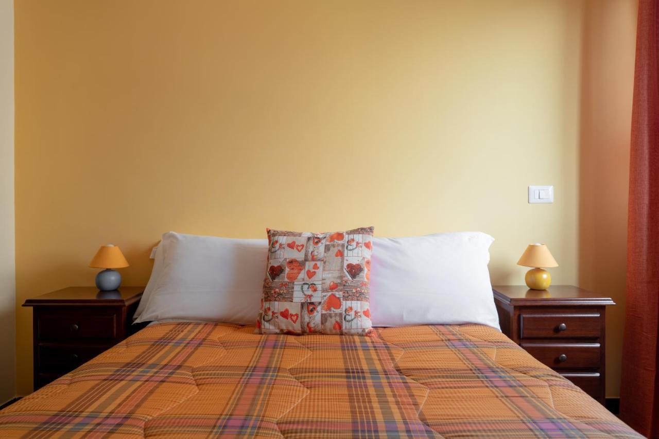 Myricae Rooms Affittacamere No Late Arrival Ф'юмічіно Екстер'єр фото